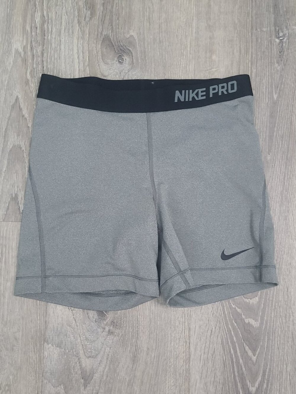 Nike Pro 5" Inseam Compression Training Shorts Heather Gray - Size Large